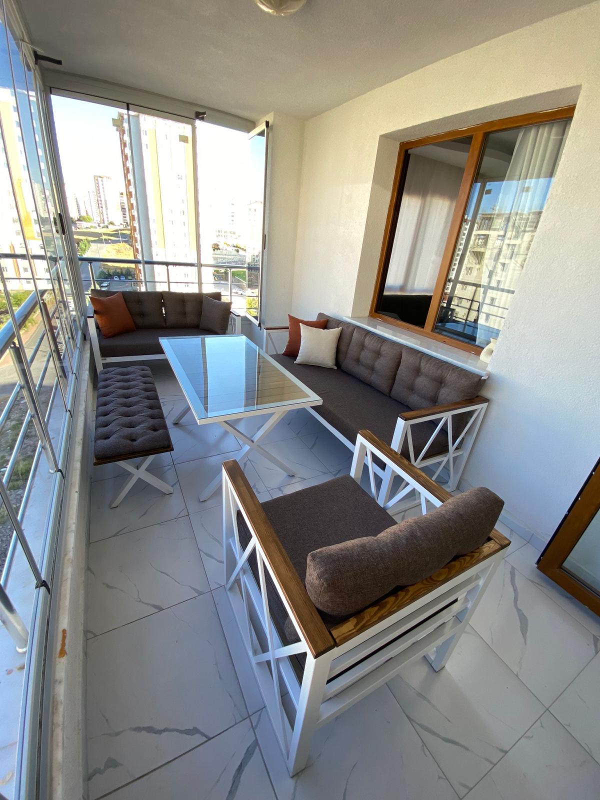 Kovera balkon oturma takımı